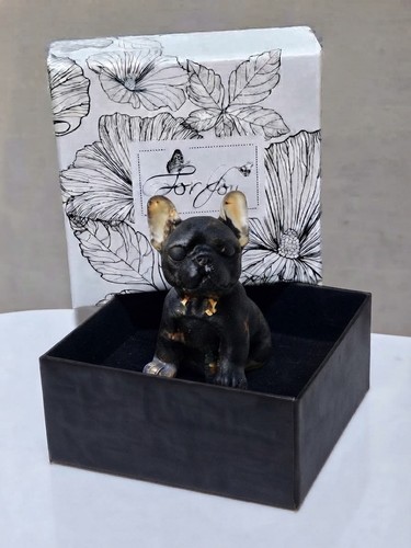 New gemstone doggy - -,
